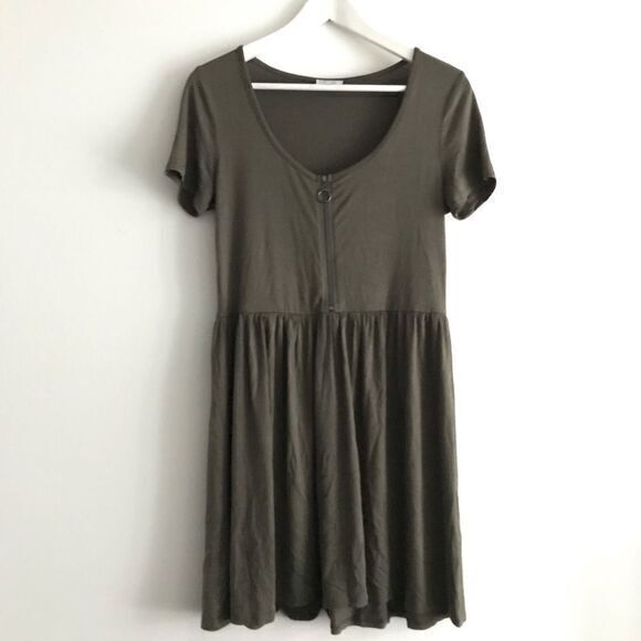 3/$15 -‎ Tobi Zipped Front Sheath Dress Short Sleev - Picture 1 of 4